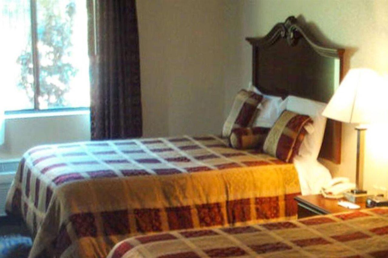 Western Motel Inn And Suites Hazelhurst Hazlehurst Eksteriør billede